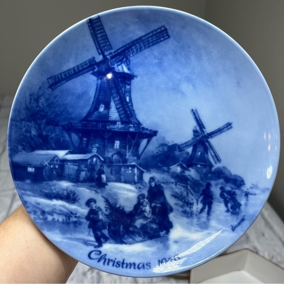 Christmas 1979 plate - Picture 3 of 8